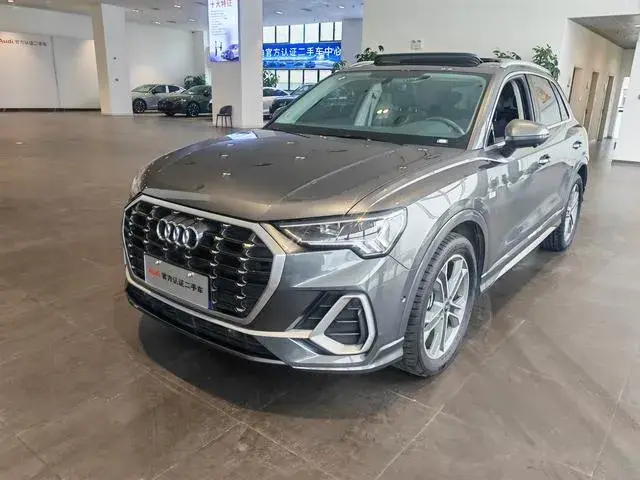 AUDI Q3 FACELIFT 40 TFSI 2023