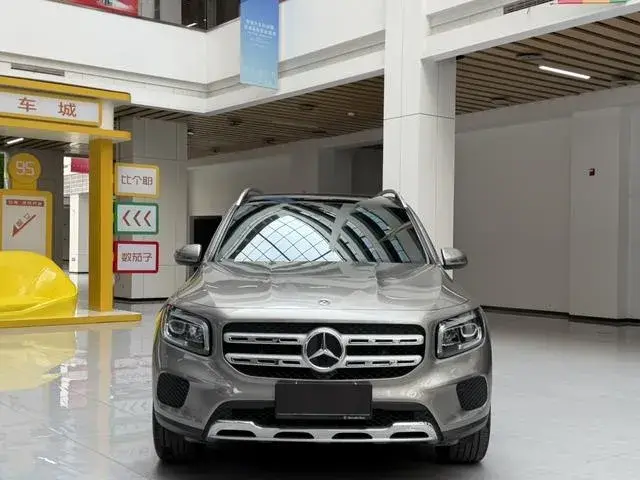MERCEDES-BENZ GLB FACELIFT GLB 200 2023