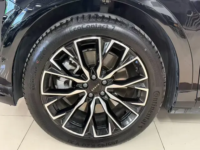 ZEEKR 7X LONG-RANGE 4WD INTELLIGENT 2025