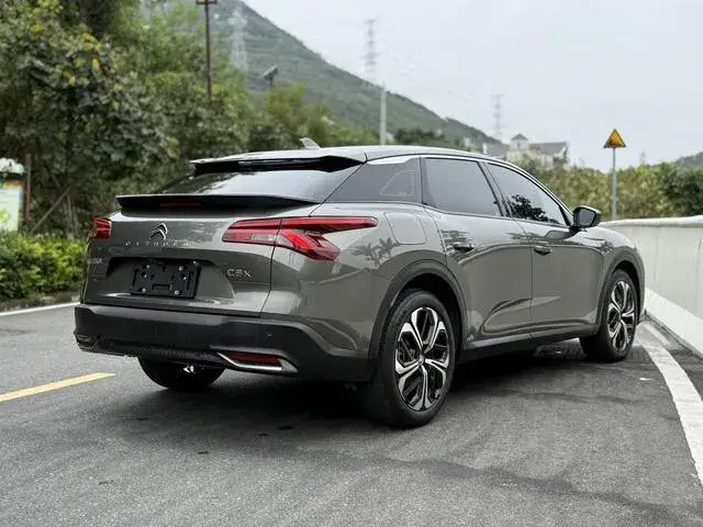 CITROEN VERSAILLES C5 X 2022