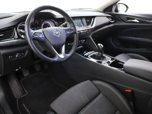 OPEL INSIGNIA TOURER INSIGNIA SPORTS TOURER 2019