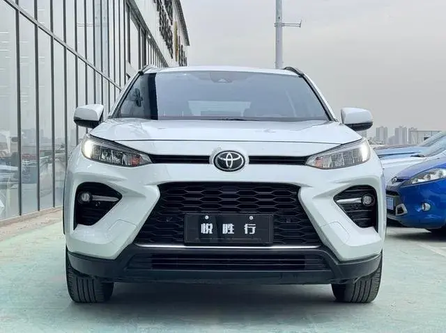 TOYOTA RAV4 2022