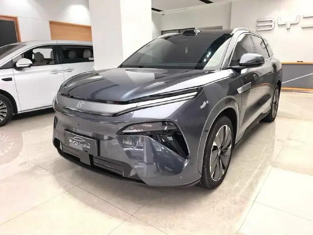 BYD TANG L 2025