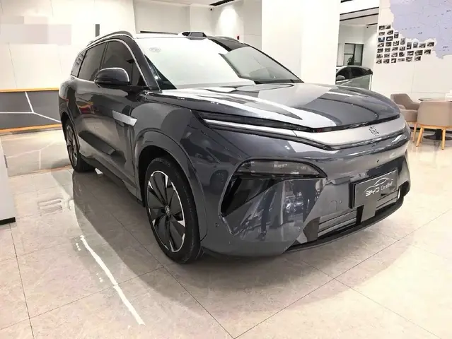 BYD TANG L 2025