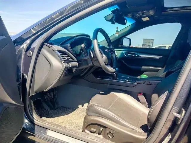 CADILLAC CT5 28T LUXURY STANDARD 2022