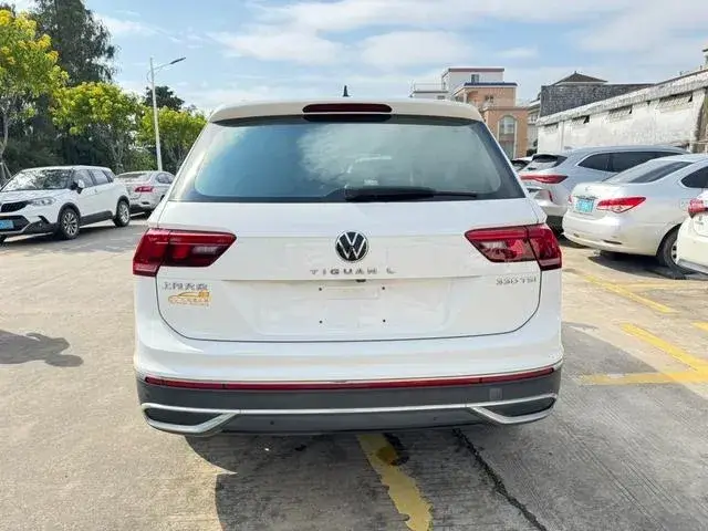 VOLKSWAGEN TIGUAN L 330TSI 2WD 2023