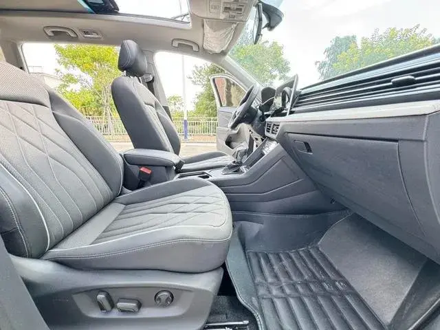 VOLKSWAGEN TIGUAN L 330TSI 2WD 2023