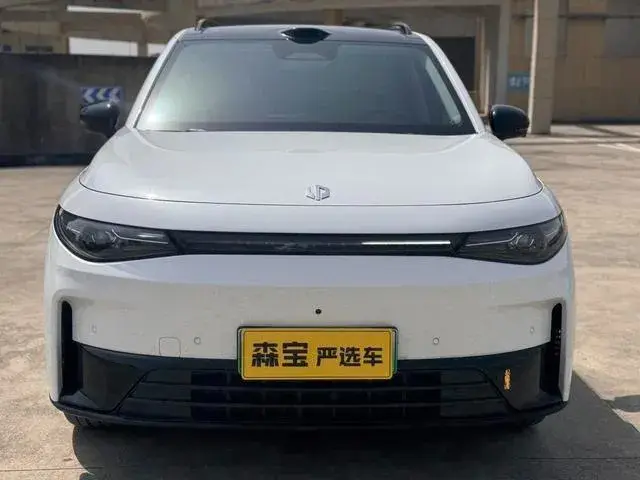 LEAPMOTOR C16 VERSION C16 PURE ELECTRIC VERSION 2025