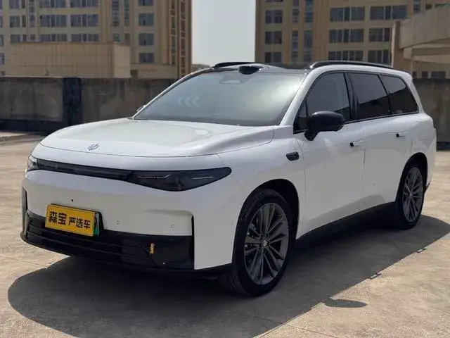 LEAPMOTOR C16 VERSION C16 PURE ELECTRIC VERSION 2025