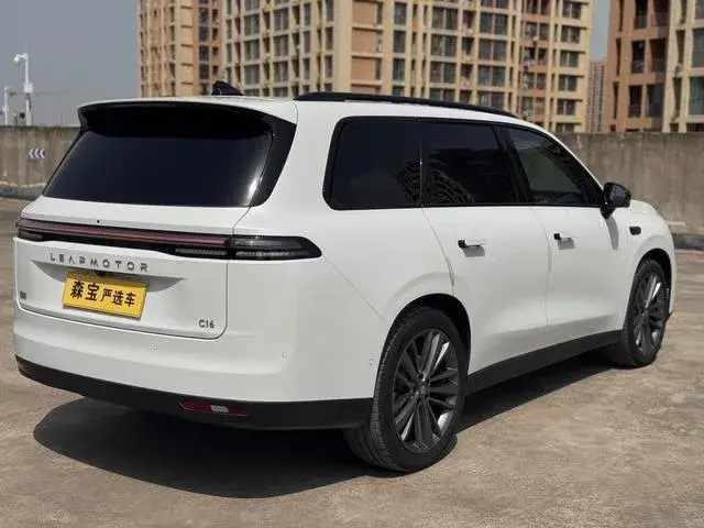 LEAPMOTOR C16 VERSION C16 PURE ELECTRIC VERSION 2025