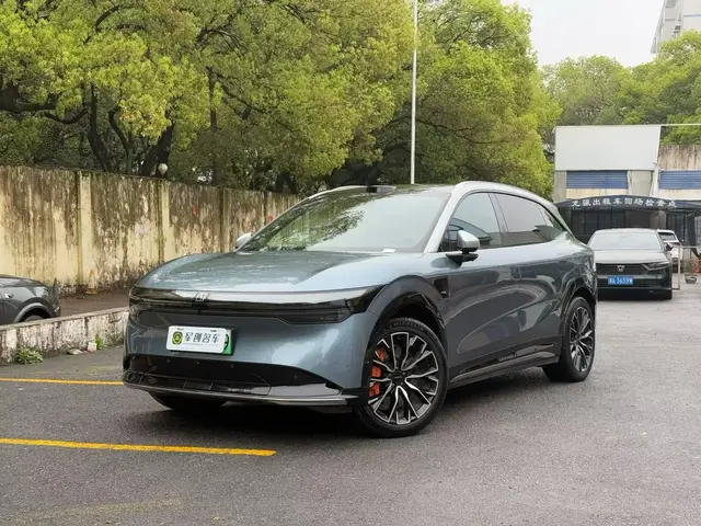 ZEEKR 7X 100KWH LONG-RANGE FOUR-WHEEL 2024