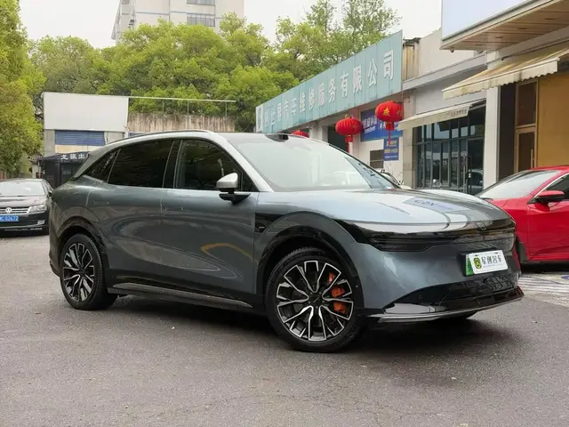 ZEEKR 7X 100KWH LONG-RANGE FOUR-WHEEL 2024