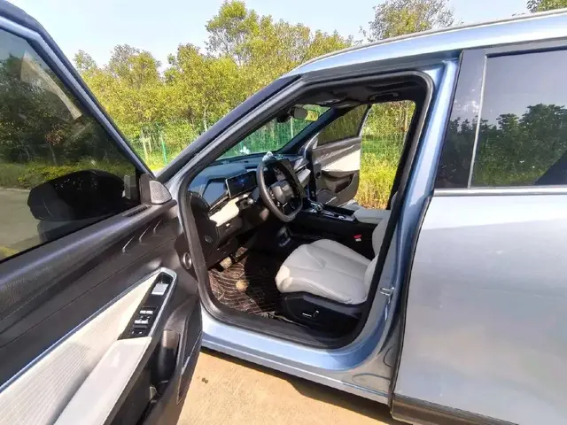 GEELY BOYUE COOL 2023