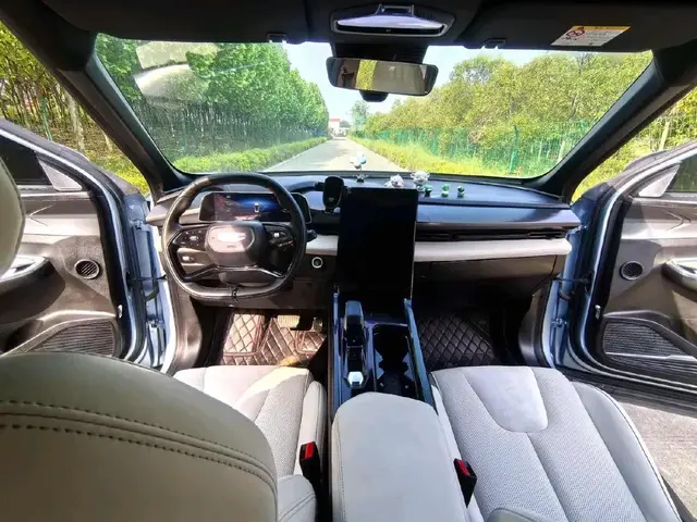 GEELY BOYUE COOL 2023