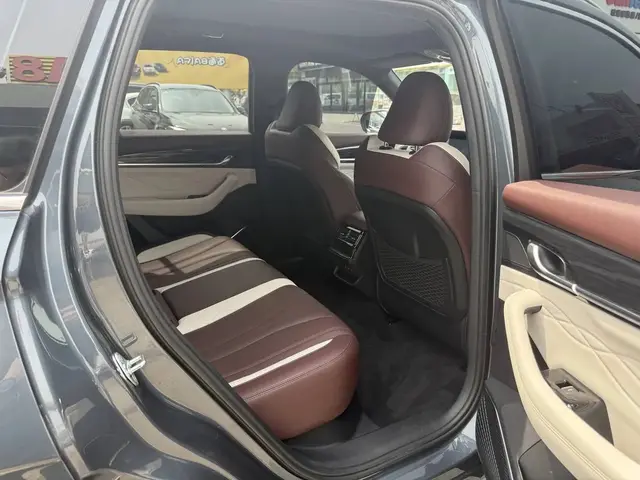 GEELY MONJARO PREMIUM 2022