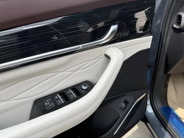 GEELY MONJARO PREMIUM 2022