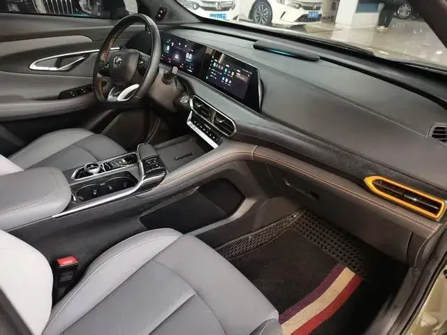 CHANGAN UNI-T PREMIUM 2022