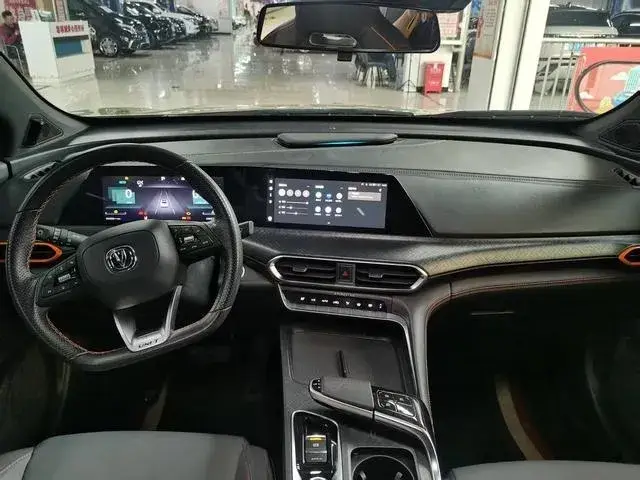 CHANGAN UNI-T PREMIUM 2022