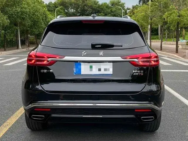HONGQI HS5 2022