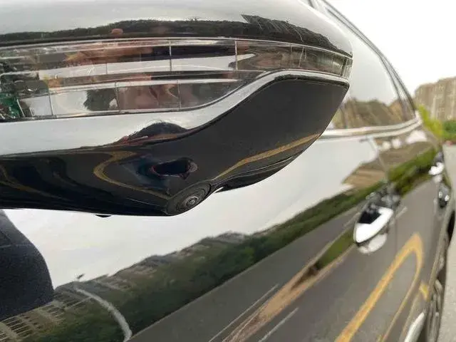 HONGQI HS5 2022