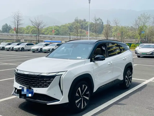 GEELY BOYUE L PREMIUM 2023