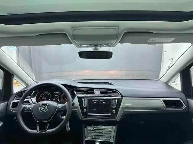 VOLKSWAGEN TOURAN L 280TSI DSG 2022