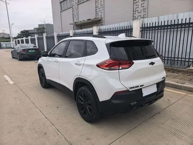CHEVROLET TRAX RS 1 2023