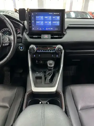 TOYOTA RAV4 2023