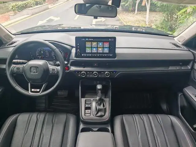 HONDA BREEZE PREMIUM 2023