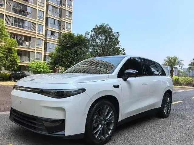 LEAPMOTOR C10 VERSION C10 PURE ELECTRIC VERSION 2025