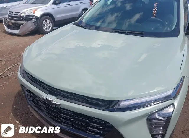 CHEVROLET TRAX 2023