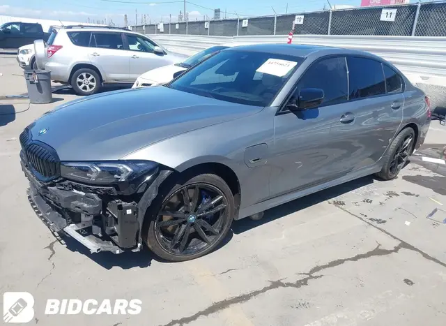 BMW 3 SERIES 2022