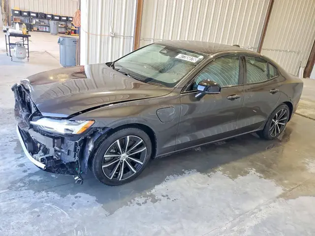 VOLVO S60 2022