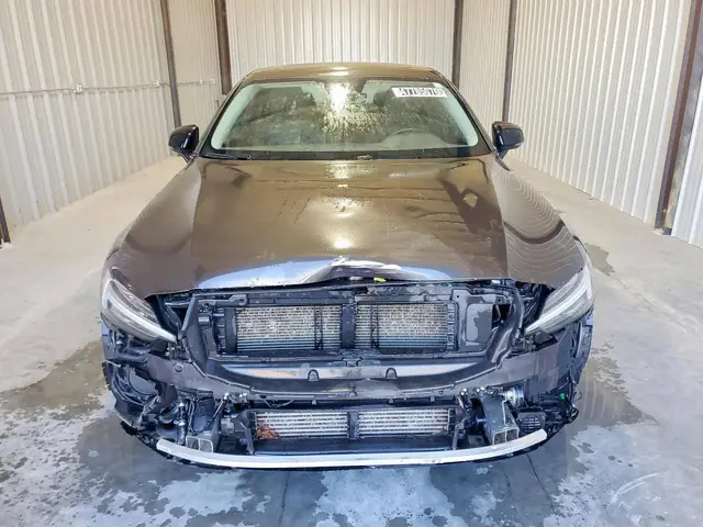 VOLVO S60 2022