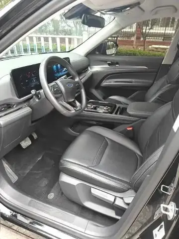 FORD EQUATOR SPORT 2023