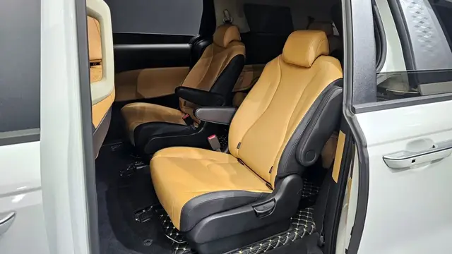KIA 4TH CARNIVAL 4TH GENERATION CARNIVAL 9-SEATER 2022