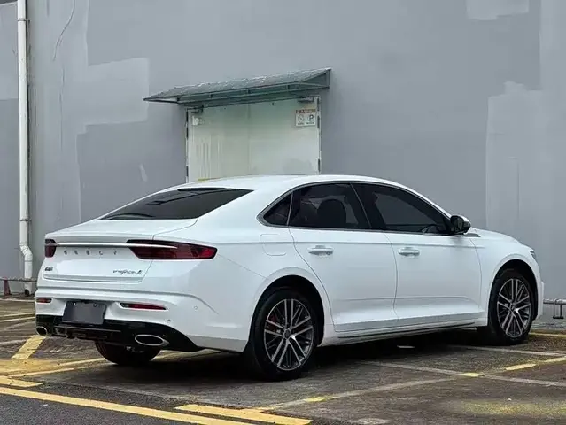 GEELY PREFACE PREMIUM 2023