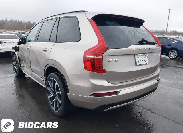 VOLVO XC90 RECHARGE PLUG-IN HYBRID 2023