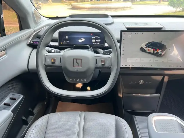 ZEEKR X FOUR-SEAT REAR-WHEEL 2024