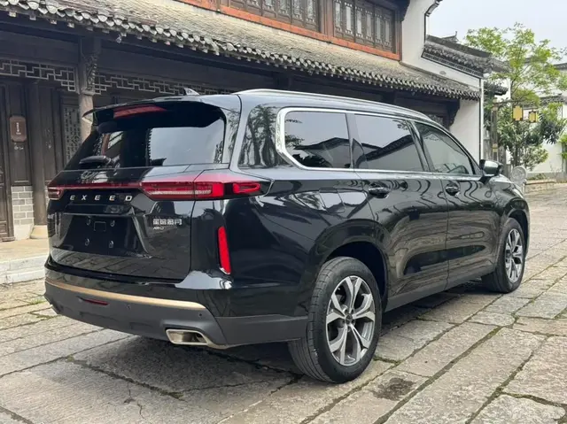 EXEED MOON STAR MOON 400T AWD STAR 2022