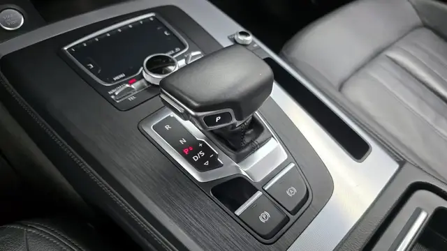 AUDI Q5 2020