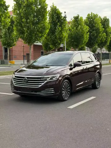 VOLKSWAGEN VILORAN PREMIUM 2022