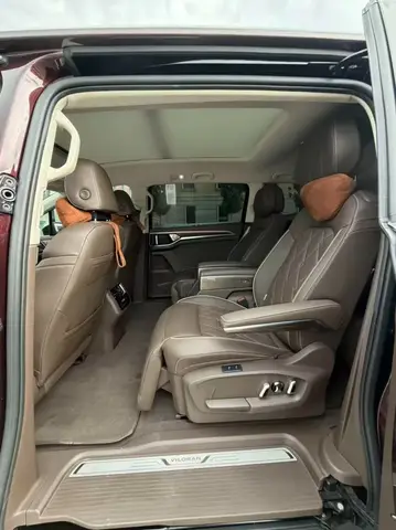VOLKSWAGEN VILORAN PREMIUM 2022