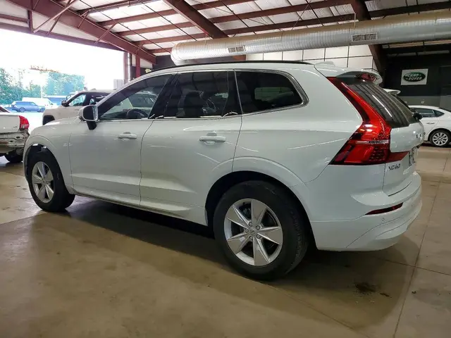 VOLVO XC60 2022