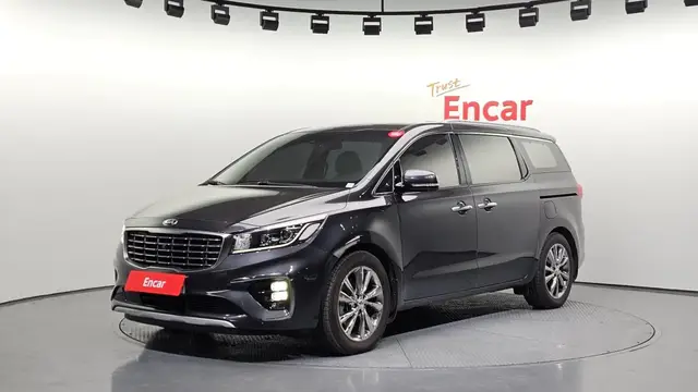 KIA CARNIVAL PRESIDENT CARNIVAL 7-SEATER LIMOUSINE PRESIDENT 2019
