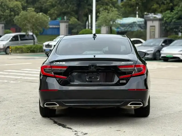 HONDA ACCORD LUXURY 2021