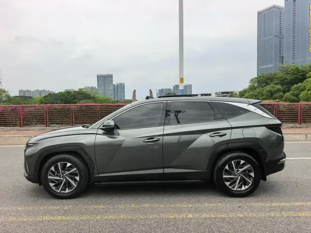 HYUNDAI TUCSON ELITE 2022