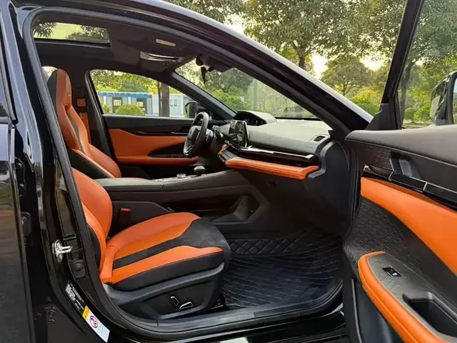CHANGAN UNI-V 2023