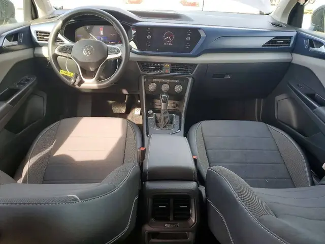 VOLKSWAGEN TAOS SE 2023