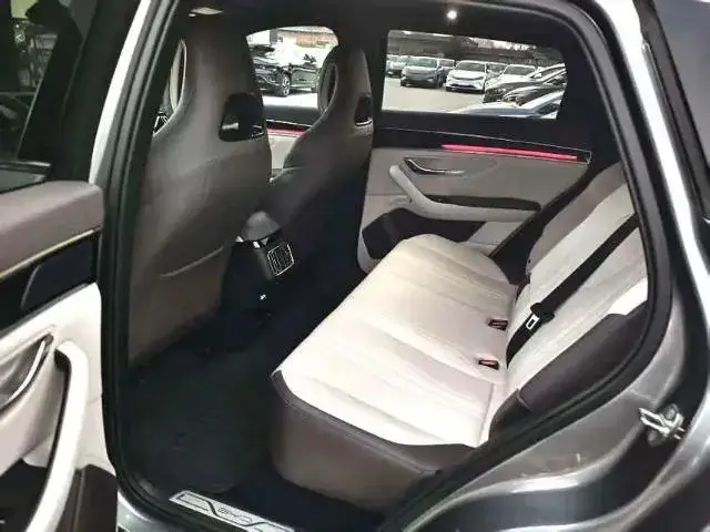 BYD SONG 605KM SONG PLUS 605KM FLAGSHIP 2025